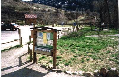 batcoos8.jpg (31741 bytes)